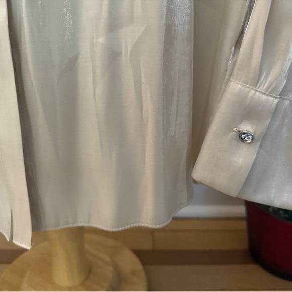 ✨HP ✨Rita Ora Primark Gold Blouse Size M NWT - Picture 3 of 8